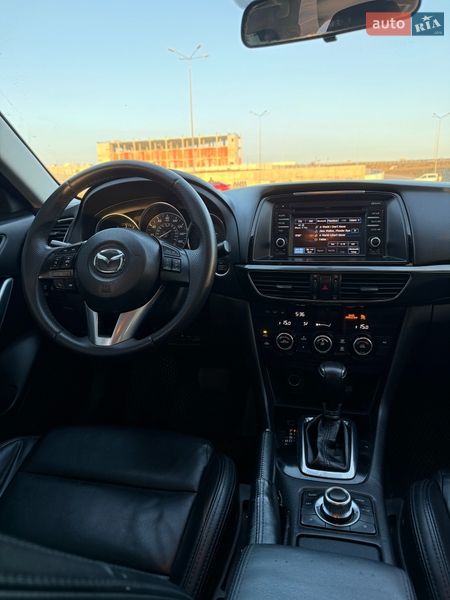 Седан Mazda 6 2014 в Львові