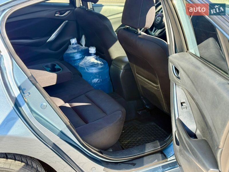 Седан Mazda 6 2014 в Львові