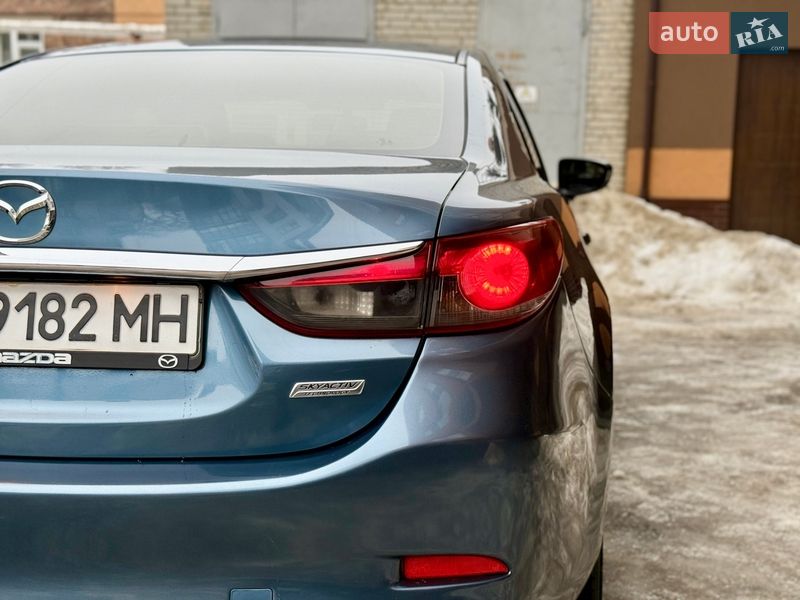 Седан Mazda 6 2014 в Львові