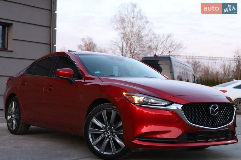 Седан Mazda 6 2018 в Дрогобыче