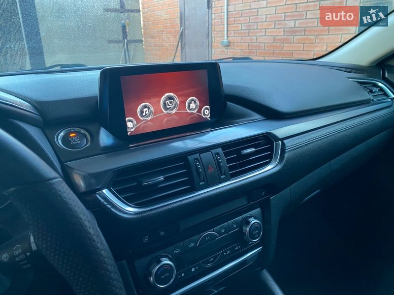 Седан Mazda 6 2017 в Харкові