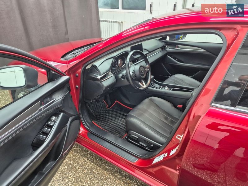Mazda 6, фото з оголошення