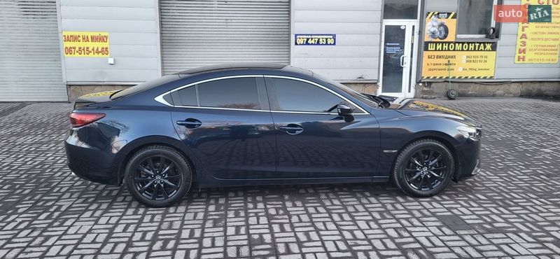 Седан Mazda 6 2016 в Каменском