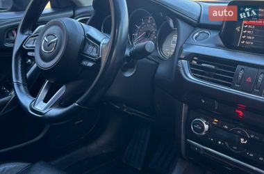 Седан Mazda 6 2017 в Каменском