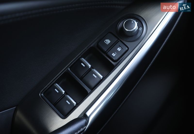 Седан Mazda 6 2017 в Харкові