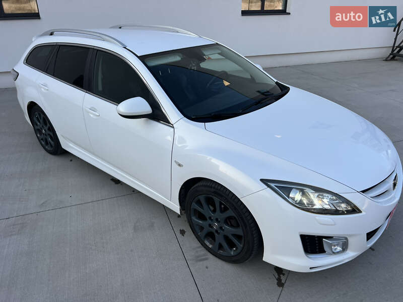 Универсал Mazda 6 2010 в Луцке