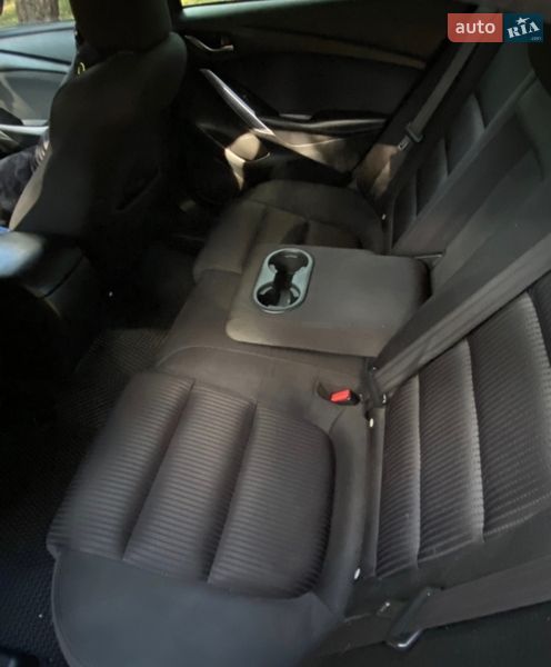 Седан Mazda 6 2015 в Полтаве