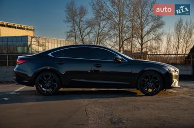 Седан Mazda 6 2015 в Киеве