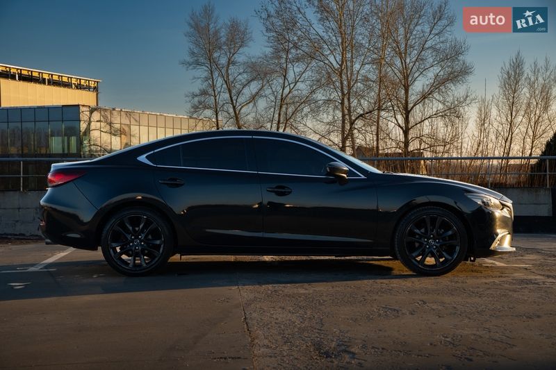 Седан Mazda 6 2015 в Киеве
