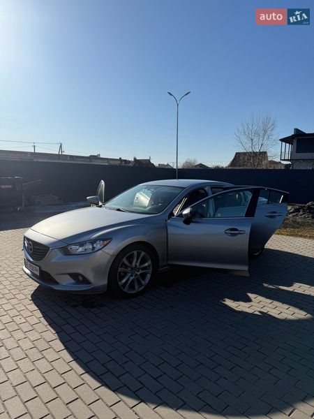 Седан Mazda 6 2014 в Киеве