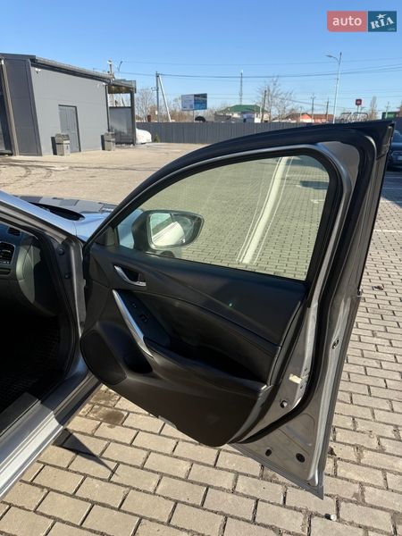 Седан Mazda 6 2014 в Киеве