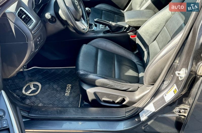 Седан Mazda 6 2014 в Одессе