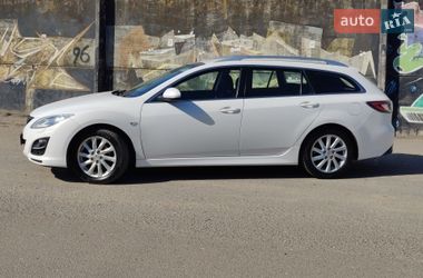 Универсал Mazda 6 2010 в Луцке
