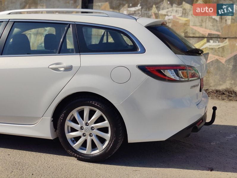 Універсал Mazda 6 2010 в Луцьку