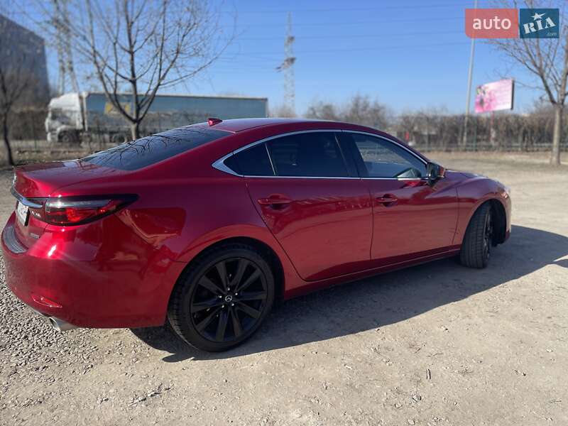 Седан Mazda 6 2020 в Вишневом