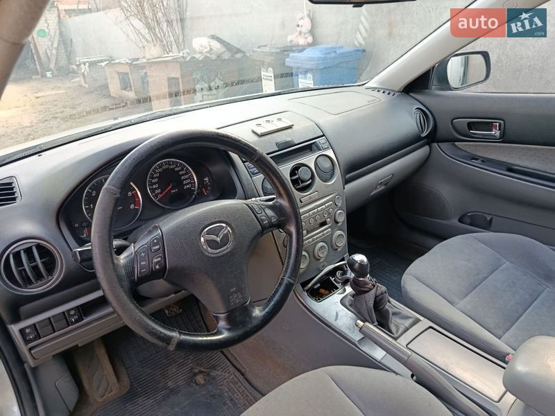 Универсал Mazda 6 2004 в Чернигове