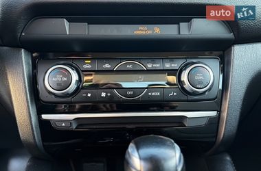 Седан Mazda 6 2016 в Киеве