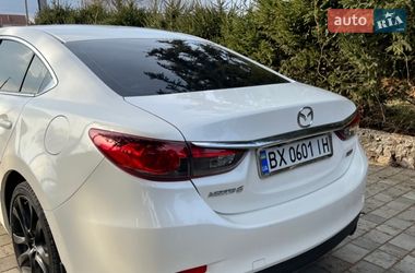 Седан Mazda 6 2015 в Староконстантинове