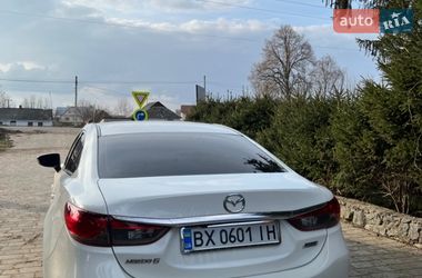 Седан Mazda 6 2015 в Староконстантинове