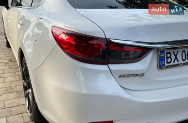 Седан Mazda 6 2015 в Староконстантинове