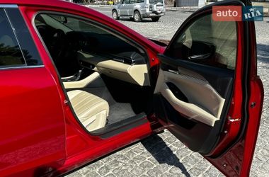 Седан Mazda 6 2018 в Днепре