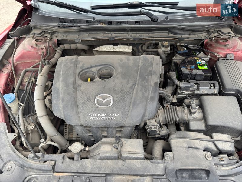 Седан Mazda 6 2013 в Днепре