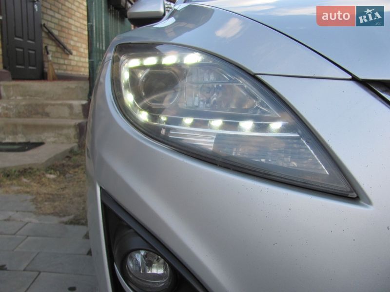 Універсал Mazda 6 2010 в Києві