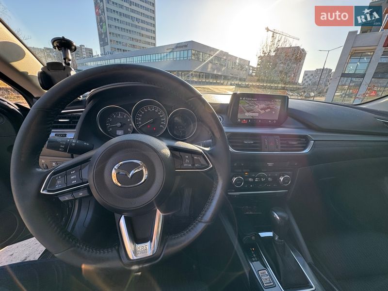 Седан Mazda 6 2016 в Львове
