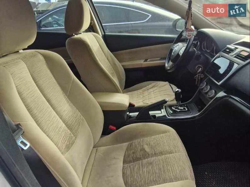 Седан Mazda 6 2010 в Івано-Франківську