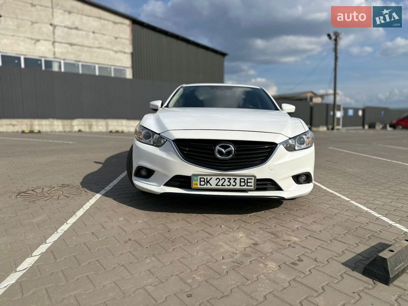 Седан Mazda 6 2016 в Дубні