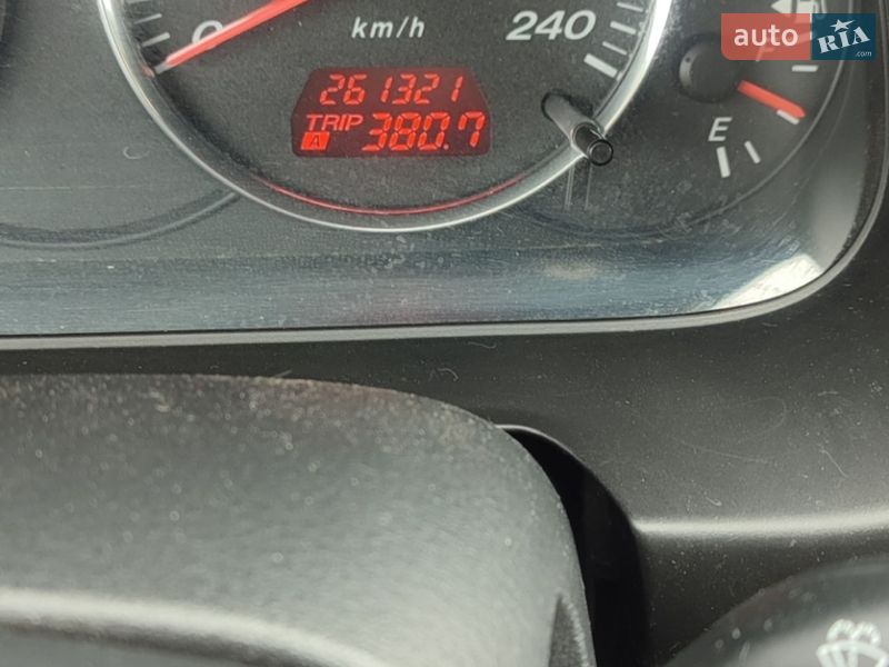 Універсал Mazda 6 2003 в Житомирі