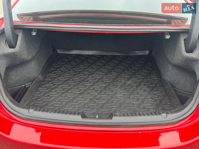 Седан Mazda 6 2016 в Києві