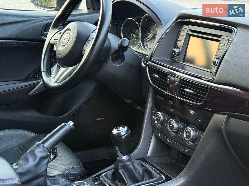 Седан Mazda 6 2014 в Таращі
