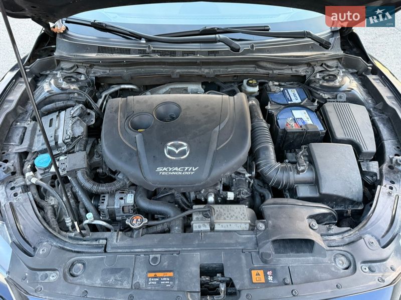 Седан Mazda 6 2014 в Таращі