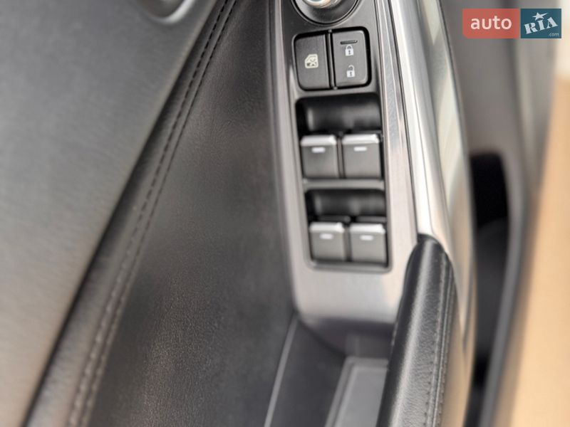 Седан Mazda 6 2015 в Харькове