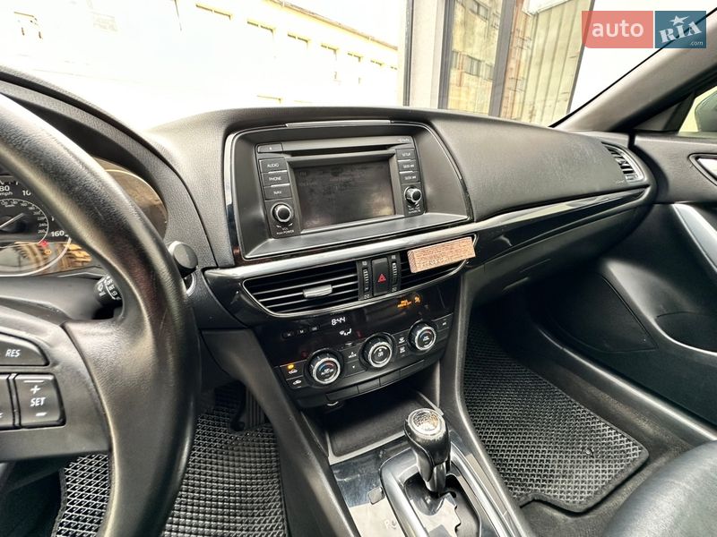 Седан Mazda 6 2013 в Ивано-Франковске