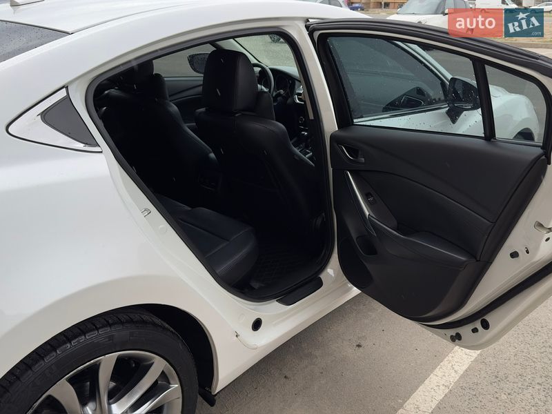 Седан Mazda 6 2014 в Києві