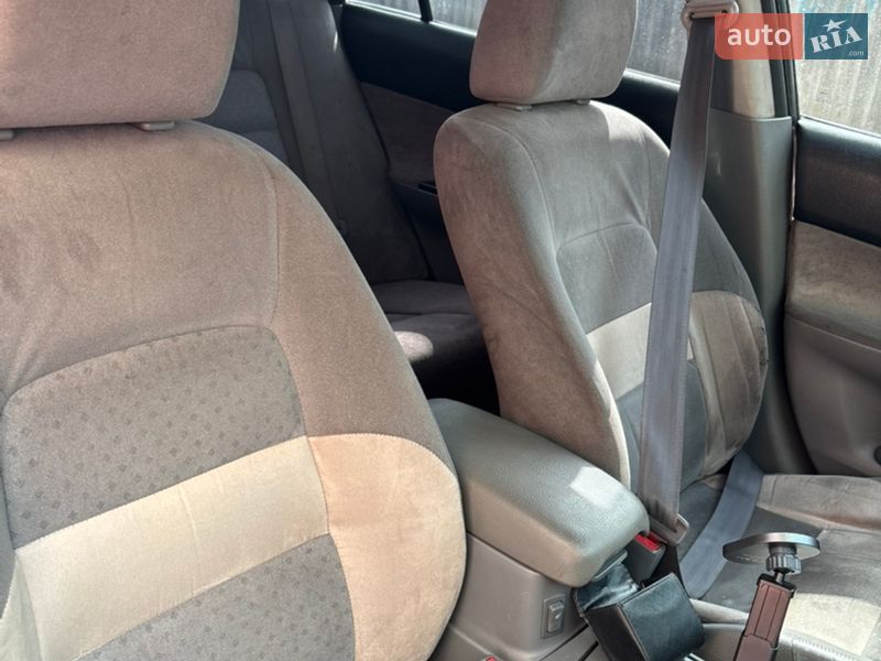Седан Mazda 6 2003 в Кропивницком