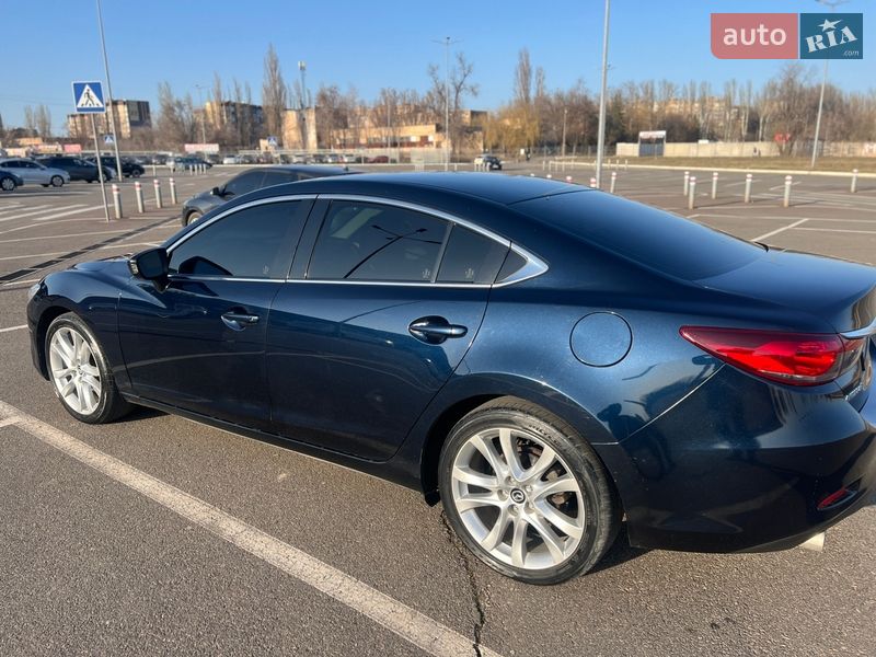 Седан Mazda 6 2014 в Кривом Роге