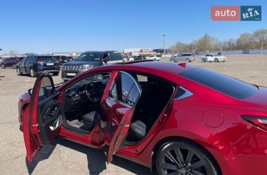 Седан Mazda 6 2020 в Вишневом