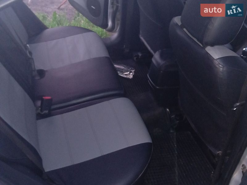 Лифтбек Mazda 6 2007 в Полигоне