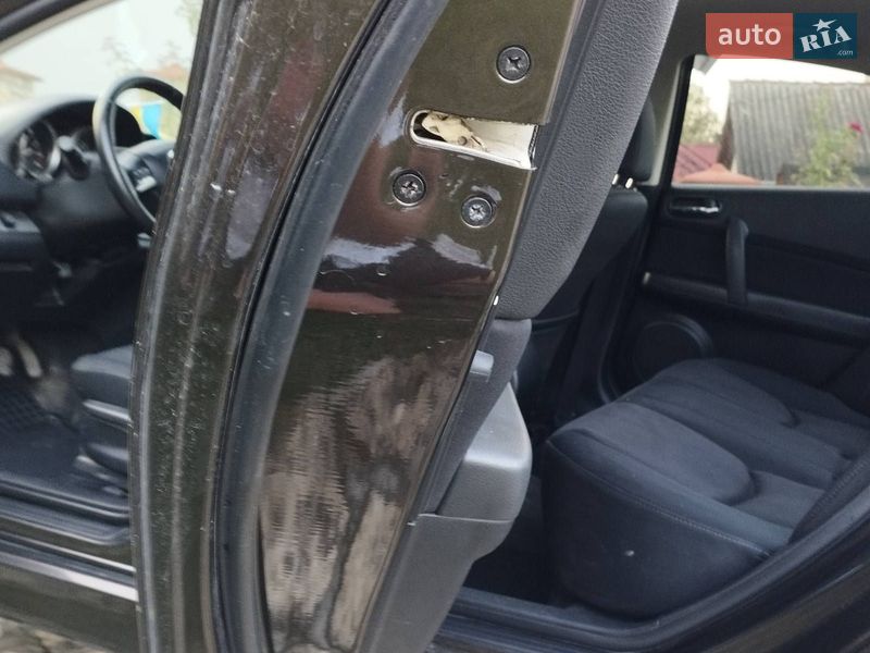 Седан Mazda 6 2011 в Бережанах