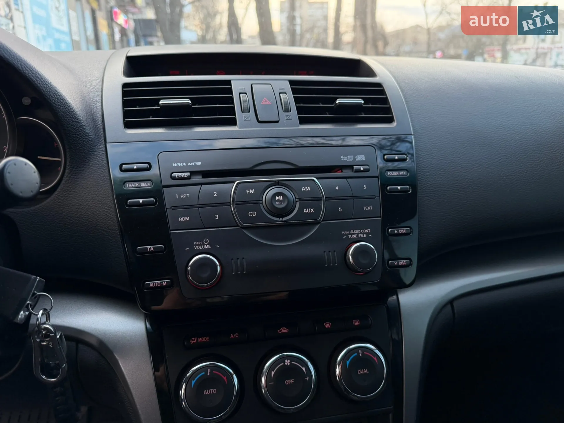 2010 Mazda 6 - мініатюра 16