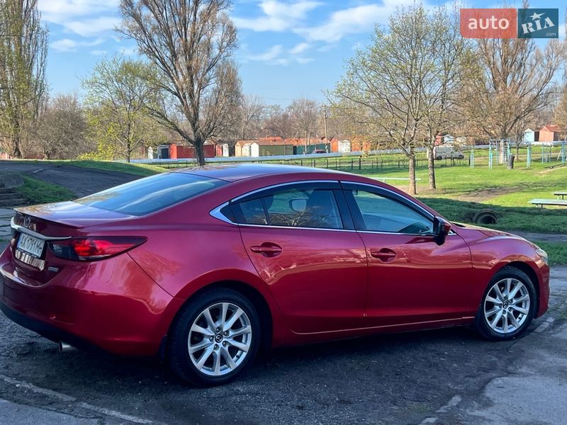 Седан Mazda 6 2014 в Лозовой
