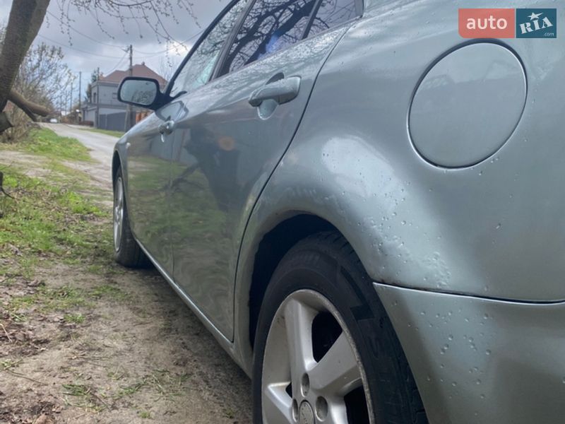 Седан Mazda 6 2003 в Борисполе