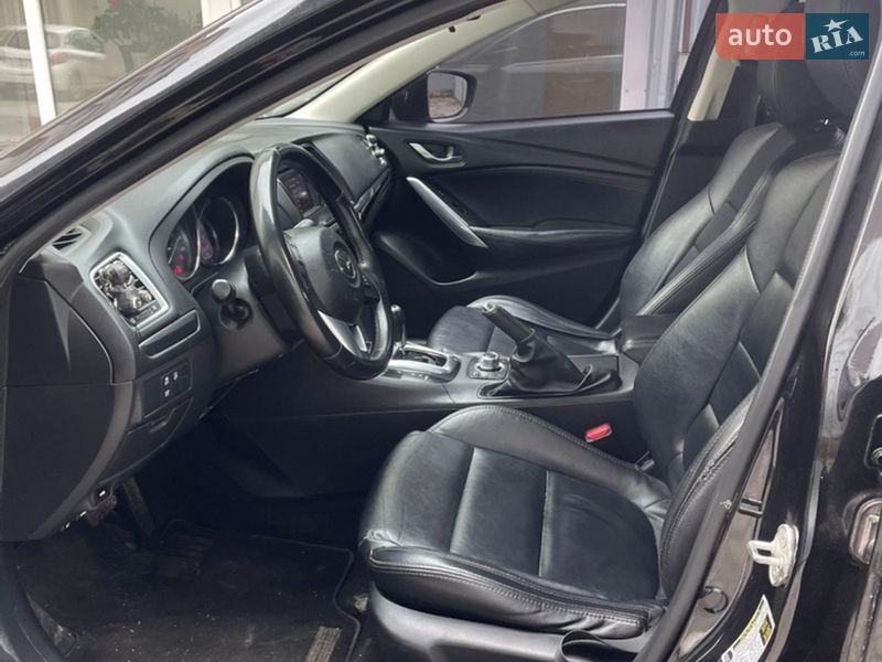 Седан Mazda 6 2013 в Тернополе