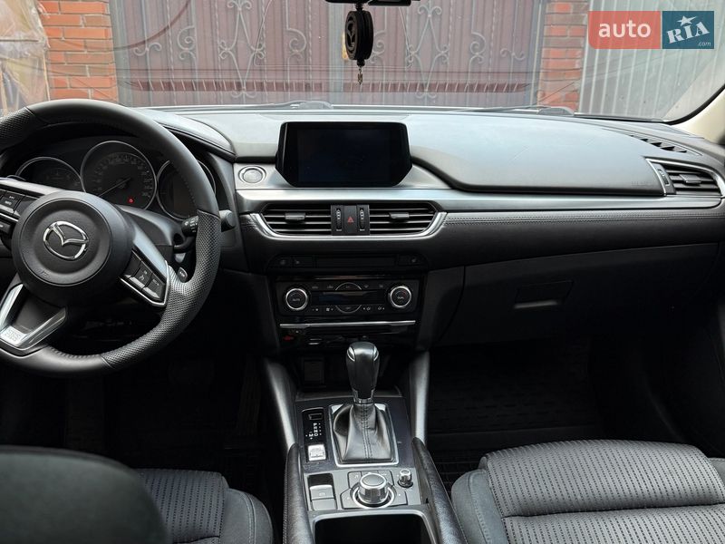 Седан Mazda 6 2017 в Полтаве
