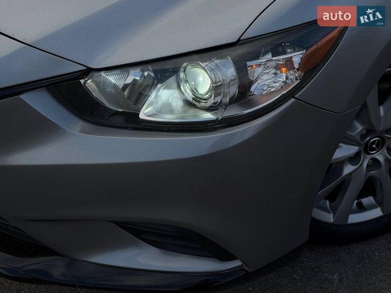 Седан Mazda 6 2014 в Днепре