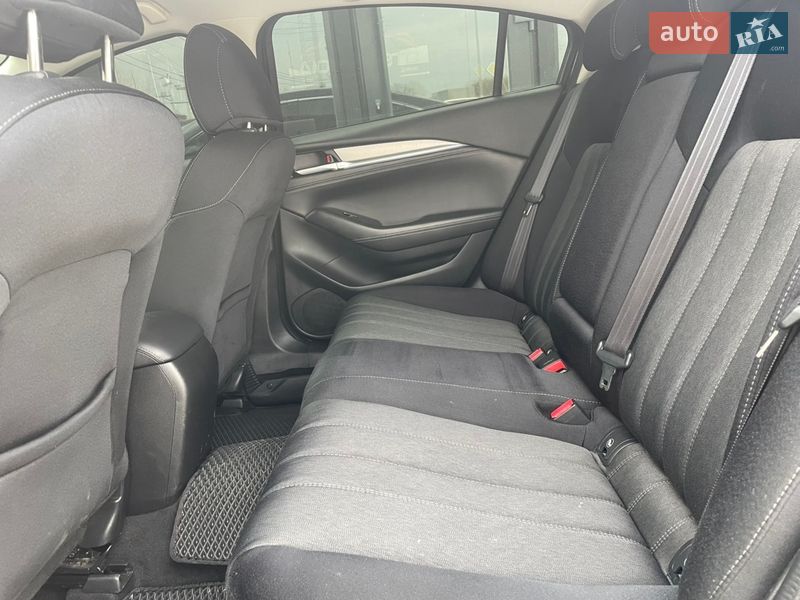 Седан Mazda 6 2018 в Львове