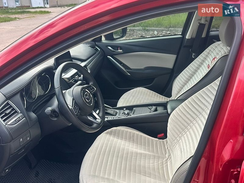 Седан Mazda 6 2017 в Кропивницком